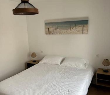 Saint-Gilles-Croix-de-Vie House | La Girase