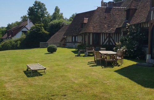 Honfleur House | La Girelle - Prestige beachfront villa with private beach access