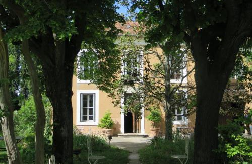 Tresques House | La Glacière - ostalarià agricol