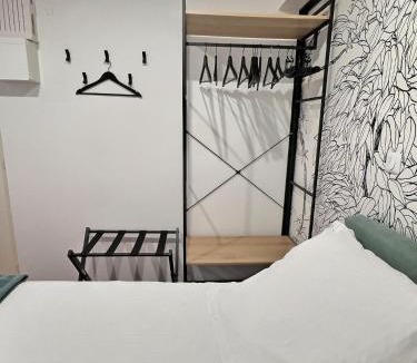 Aubagne Apartment | La gloire de mon pere -climatisé-vrai lit