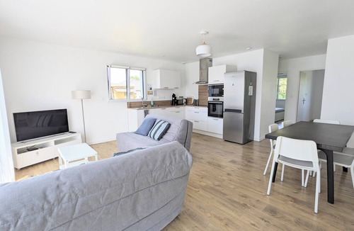 Verton House | La Gloriette, 56 m2, 10 min from Berck, rated 3 stars