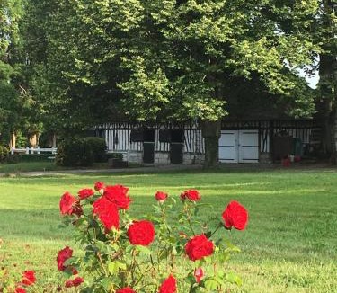 Vatteville La Rue House | La Gloriette gîte situé Dans La propriété Dun magnifique manoir