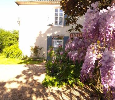 Lucon House | La Glycine, Maison de vacances à Luçon en Sud Vendée au calme