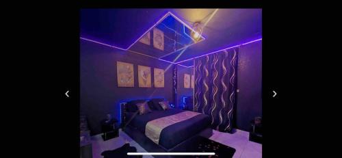 Moyen-Vernet Apartment | La Gold Room jacuzzi et sauna