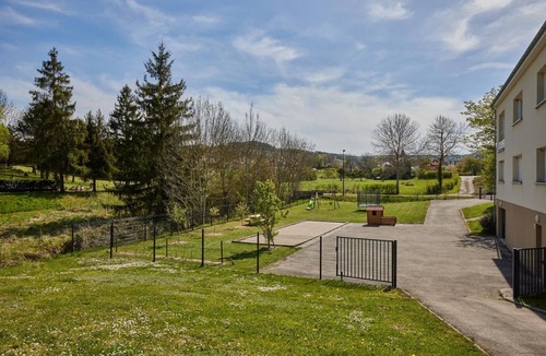 Baroville House | La Goutte D'or - Baroville