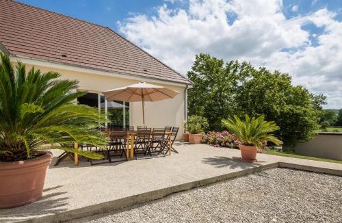 Baroville House | La goutte d'or