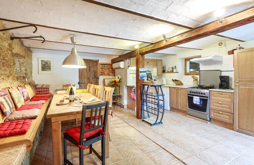 Saint-Pierre-d'Entremont House | La grange & l'arrosoir - four seasons in the heart of Chartreuse