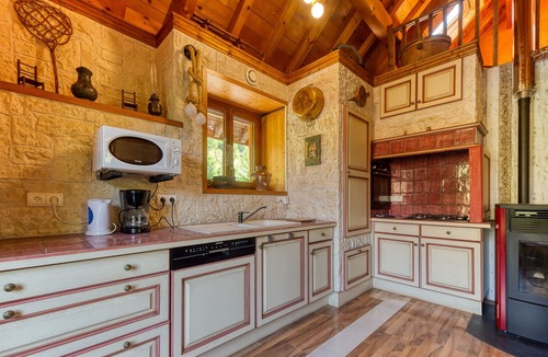 Saint-Pierre-d'Entremont Ski Chalet | La Grange de St Même