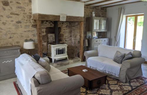 Cromac House | La Grace Les Trois Petites Maisons