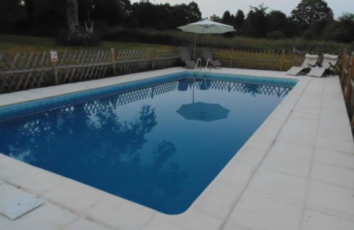 Cromac House | La Grace Les Trois Petites Maisons