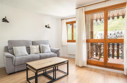 Candanchu Apartment | La gran plaza de candanchu