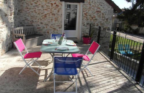 Verneuil House | La Grand Cour