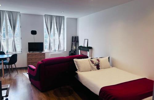 Combleux Apartment | La Grand Maison