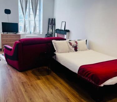 Combleux Apartment | La Grand Maison