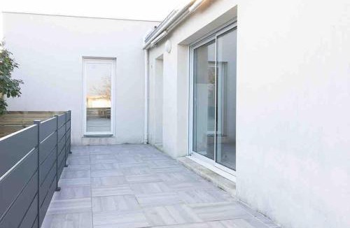 Quartier du Stade Apartment | La Grande Croisée extérieur et plage