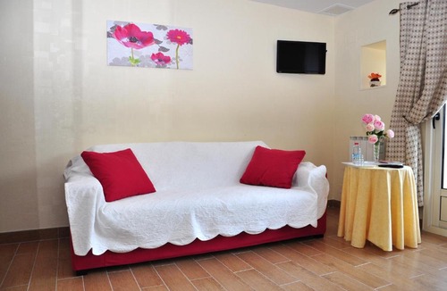 Saint-Georges-Buttavent Bed & Breakfast | La Grande Malardiere