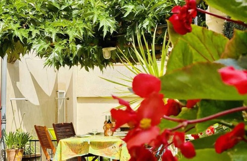 Berriac House | La Grande Terrasse - BERRIAC