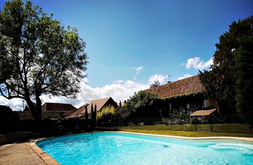 Saint-Leger-sur-Dheune House | La Grange d'Eugénie - Chez Marcelle and Eugénie