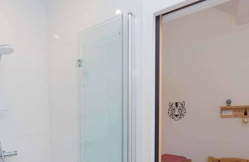 Engins Hotel | La Grange à Gaby