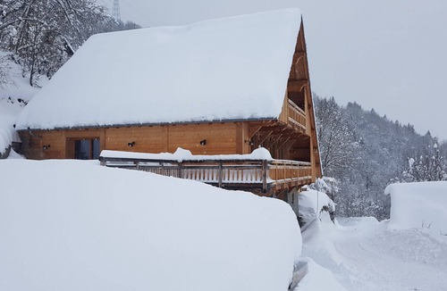 Allemond Ski Chalet | La Grange à Gaspard