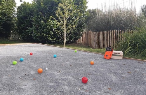 Livre-sur-Changeon House | La Grange aux Hirondelles