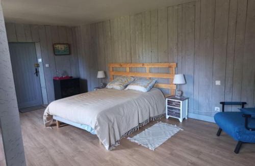 Castres House | La Grange Aux Mille Feuilles