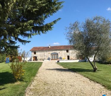 Yviers Bed & Breakfast | La Grange bnb