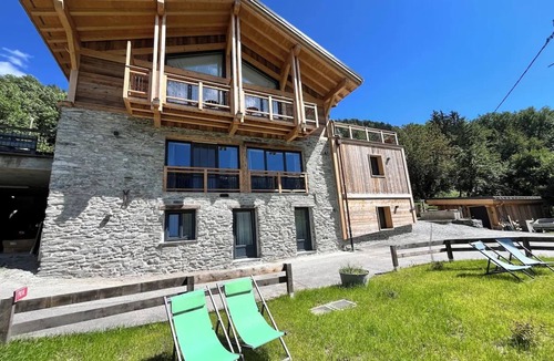 Bourg-Saint-Maurice Ski Chalet | La Grange des Eulets