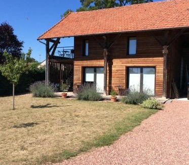 Saint-Parize-le-Chatel Bed & Breakfast | La Grange de l’Ouche