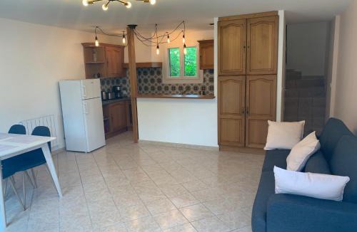 Vaulnaveys-le-Haut Apartment | La grange de mémé Yvette