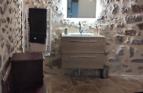 Chomerac Bed & Breakfast | La Grange de Sabatas, Chambre Le Coiron