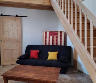 Chomerac House | La Grange de Sabatas