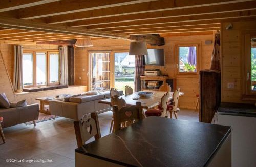 Albiez-le-Jeune Ski Chalet | La Grange des Aiguilles