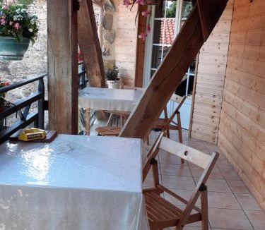 Ilheu House | La grange des chouettes