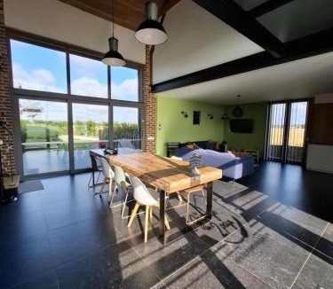 Nieppe House | La grange des deux pays