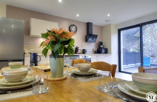 Corbonod House | La Grange des Fontaines