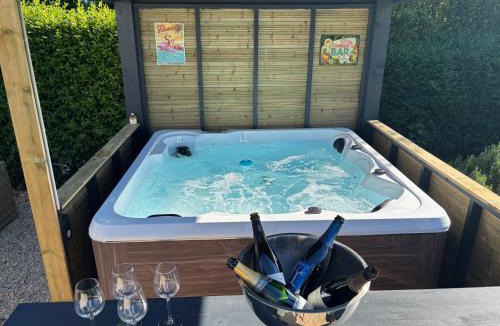 Ellon House | La Grange Des Guesdons