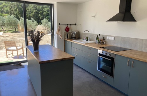 Taulignan House | La Grange des Oliviers