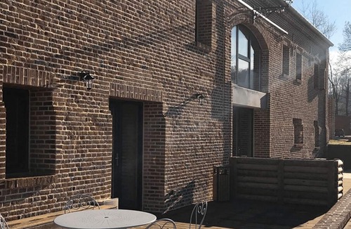 Cambron House | La Grange des Rosiers, Pool and Jacuzzi