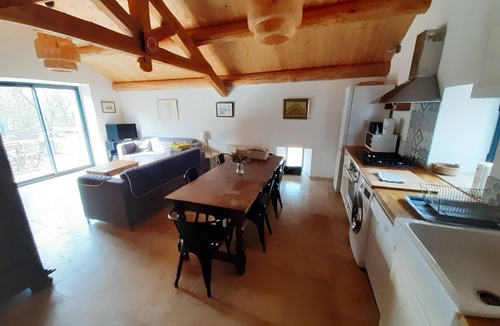 Hures-la-Parade House | La Grange du Méjean, gite de France, SAUNA+SPA, 1 pet allowed