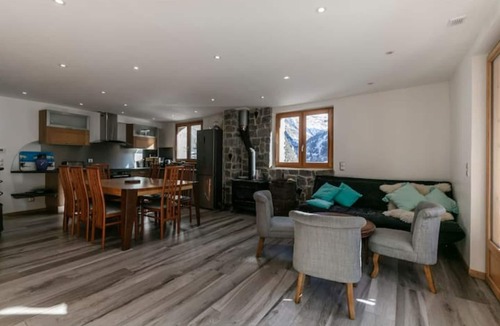 Venosc Ski Chalet | La Grange du Rocher