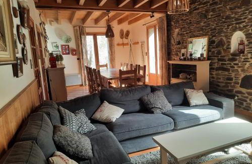 Benque-Dessous-et-Dessus Ski Chalet | La Grange Des Biches