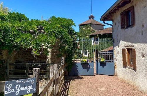 Coutouvre Cabin | La Grange