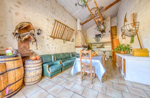 Guizengeard House | La Grange