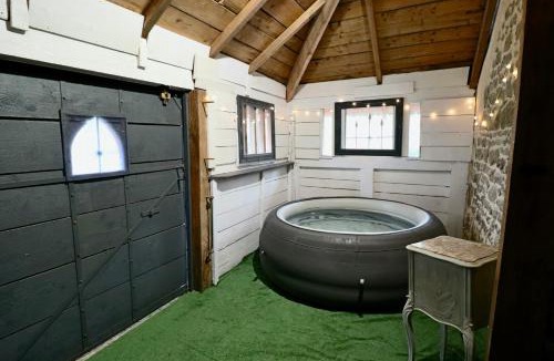 La Chapelle-Taillefert Apartment | La grange de Louise