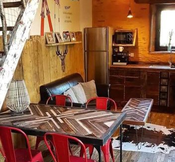 Sarlande House | La Grange