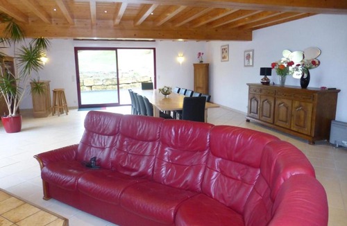 Vaux-Montreuil House | La grange