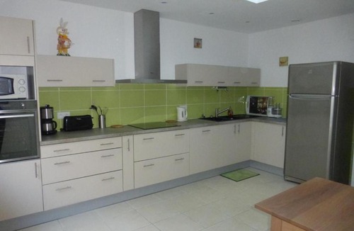 Vaux-Montreuil House | La grange