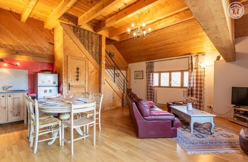 Le Noyer House | LA GRANGE - LE NOYER