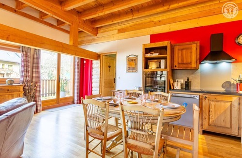Le Noyer House | LA GRANGE - LE NOYER